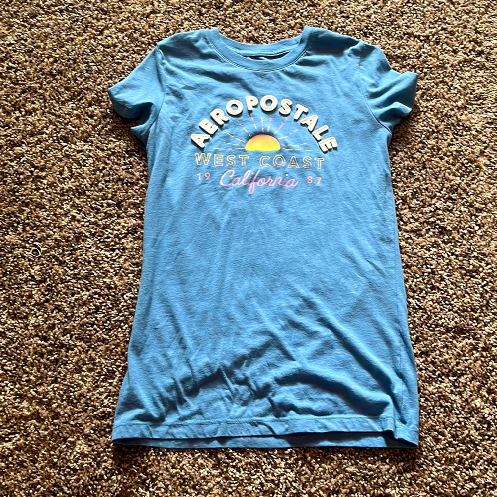 Aeropostale tee shirt